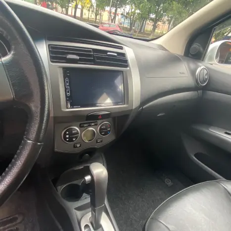 NISSAN Livina 1.8 16V 4P SL X-GEAR FLEX AUTOMTICO, Foto 12