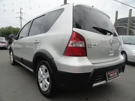 NISSAN Livina 1.8 16V 4P SL X-GEAR FLEX AUTOM�TICO, Foto 3