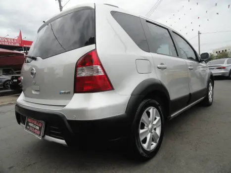 NISSAN Livina 1.8 16V 4P SL X-GEAR FLEX AUTOM�TICO, Foto 5