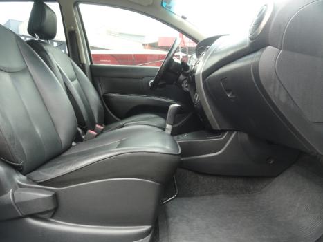 NISSAN Livina 1.8 16V 4P SL X-GEAR FLEX AUTOM�TICO, Foto 19