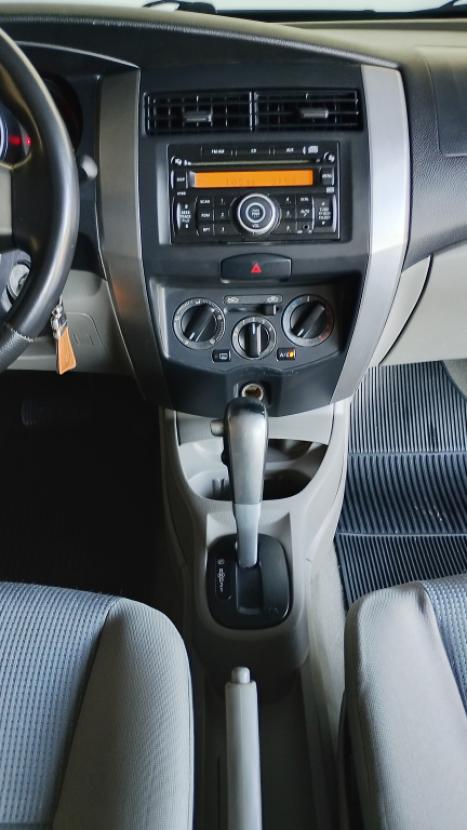 NISSAN Livina 1.8 16V 4P S FLEX AUTOM�TICO, Foto 14