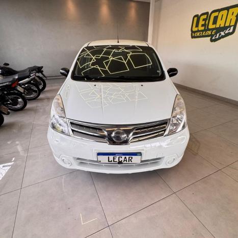 NISSAN Livina 1.8 16V 4P S FLEX, Foto 2