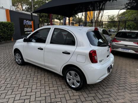 NISSAN March 1.0 12V 4P S FLEX, Foto 3