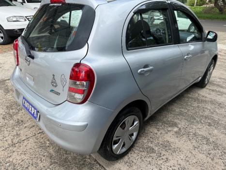 NISSAN March 1.0 12V 4P S FLEX, Foto 3