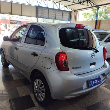 NISSAN March 1.0 12V 4P S FLEX, Foto 3