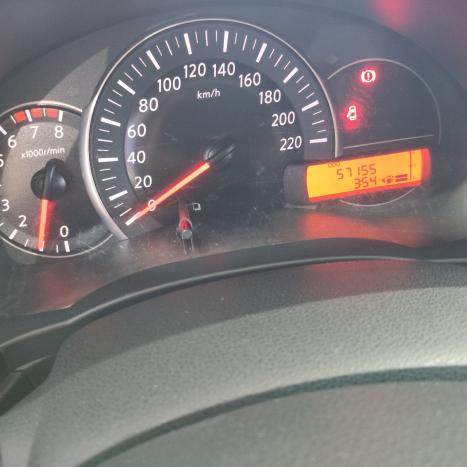 NISSAN March 1.0 12V 4P S FLEX, Foto 8