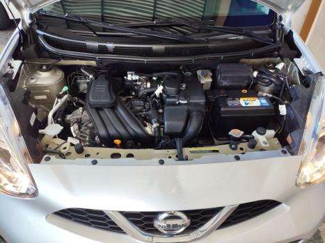 NISSAN March 1.0 12V 4P S FLEX, Foto 11