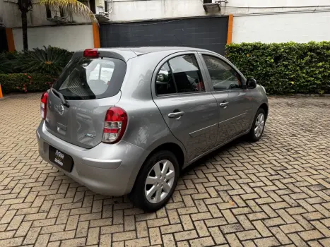 NISSAN March 1.0 12V 4P S FLEX, Foto 5