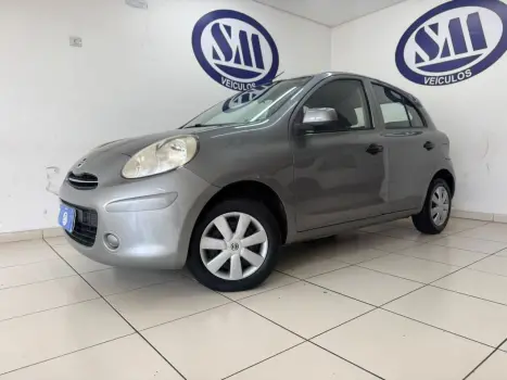 NISSAN March 1.0 12V 4P S FLEX, Foto 1