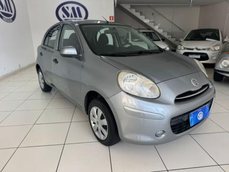 NISSAN March 1.0 12V 4P S FLEX, Foto 6