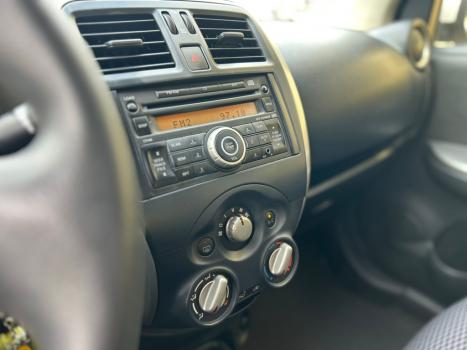 NISSAN March 1.0 12V 4P S FLEX, Foto 8