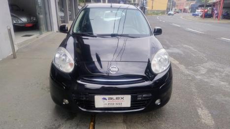 NISSAN March 1.0 12V 4P S FLEX, Foto 2