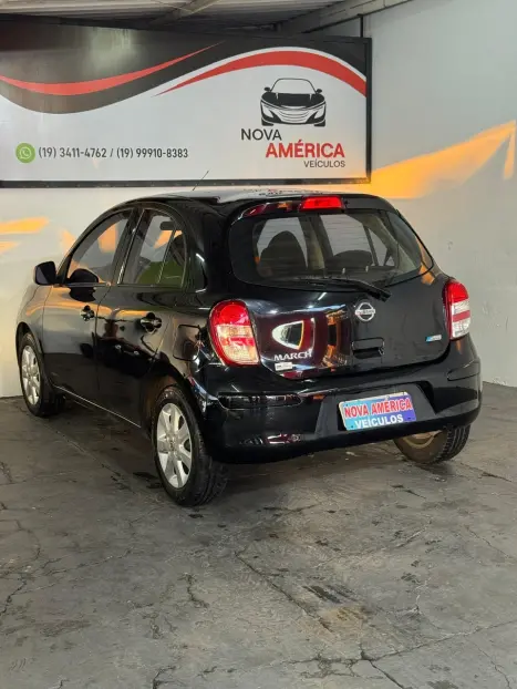 NISSAN March 1.0 16V 4P S FLEX, Foto 4