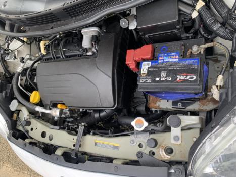 NISSAN March 1.0 16V 4P S FLEX, Foto 21