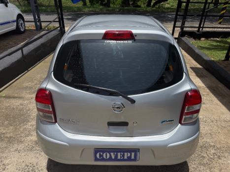 NISSAN March 1.0 16V 4P FLEX, Foto 3