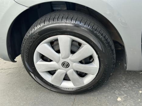 NISSAN March 1.0 16V 4P S FLEX, Foto 14