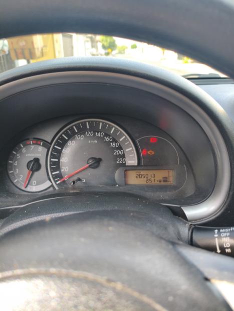 NISSAN March 1.0 16V 4P S FLEX, Foto 1