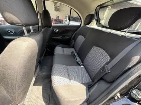 NISSAN March 1.0 16V 4P SV FLEX, Foto 10