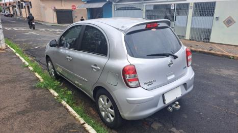 NISSAN March 1.6 16V 4P SV FLEX, Foto 8