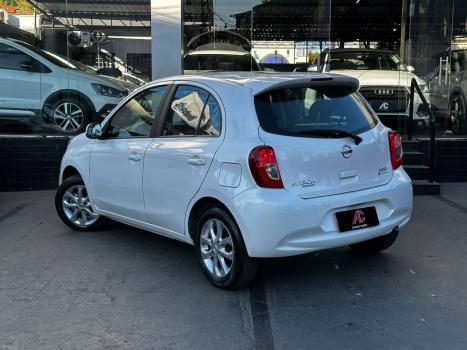 NISSAN March 1.6 16V 4P SV FLEX AUTOMTICO CVT, Foto 4