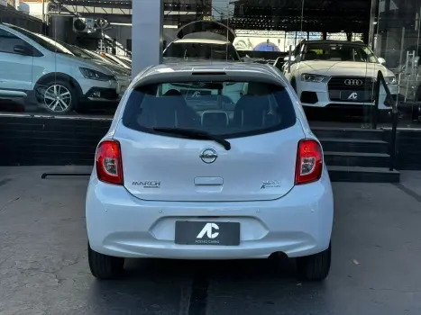 NISSAN March 1.6 16V 4P SV FLEX AUTOMTICO CVT, Foto 5