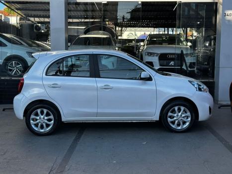 NISSAN March 1.6 16V 4P SV FLEX AUTOMTICO CVT, Foto 6