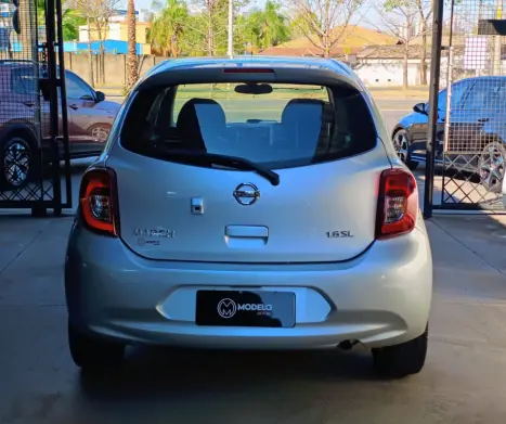 NISSAN March 1.6 16V 4P SL FLEX AUTOMTICO CVT, Foto 4