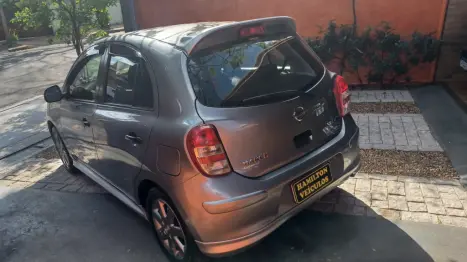 NISSAN March 1.6 16V 4P SR FLEX, Foto 7