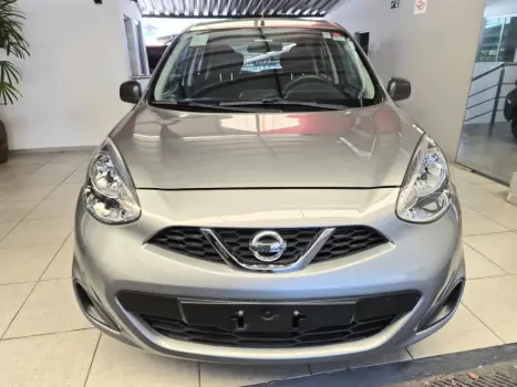 NISSAN March 1.6 16V 4P S FLEX, Foto 3