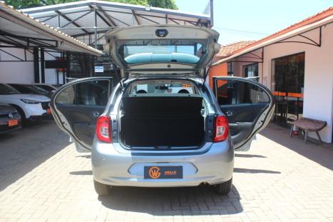 NISSAN March 1.6 16V 4P SV FLEX, Foto 7