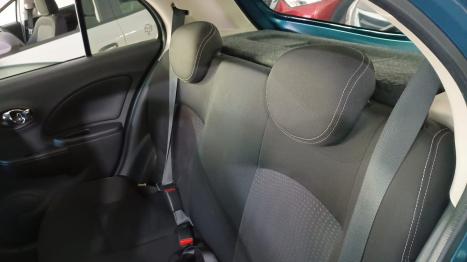 NISSAN March 1.6 16V 4P SL FLEX, Foto 18