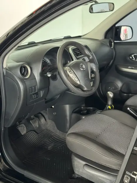 NISSAN March 1.6 16V 4P SV FLEX, Foto 7