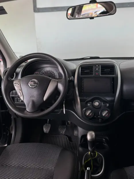 NISSAN March 1.6 16V 4P SV FLEX, Foto 8