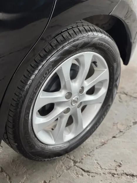 NISSAN March 1.6 16V 4P SV FLEX, Foto 9