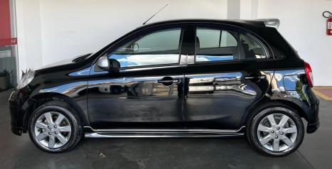 NISSAN March 1.6 16V 4P SR FLEX, Foto 5