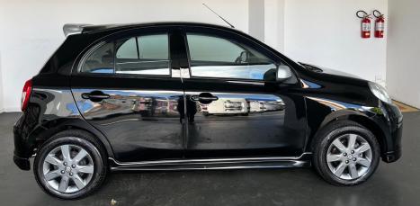 NISSAN March 1.6 16V 4P SR FLEX, Foto 6