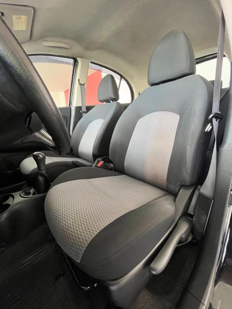 NISSAN March 1.6 16V 4P SR FLEX, Foto 17