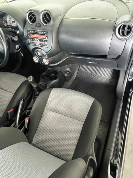 NISSAN March 1.6 16V 4P SR FLEX, Foto 18