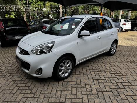 NISSAN March 1.6 16V 4P SV FLEX, Foto 2