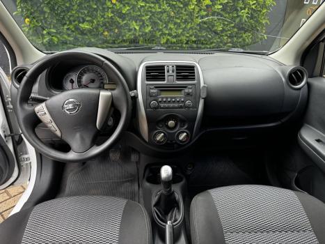 NISSAN March 1.6 16V 4P SV FLEX, Foto 9