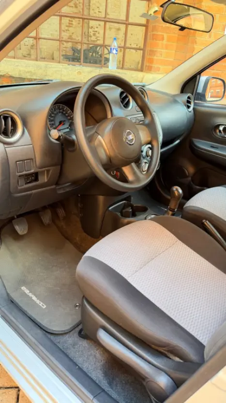 NISSAN March 1.6 16V 4P S RIO FLEX, Foto 8