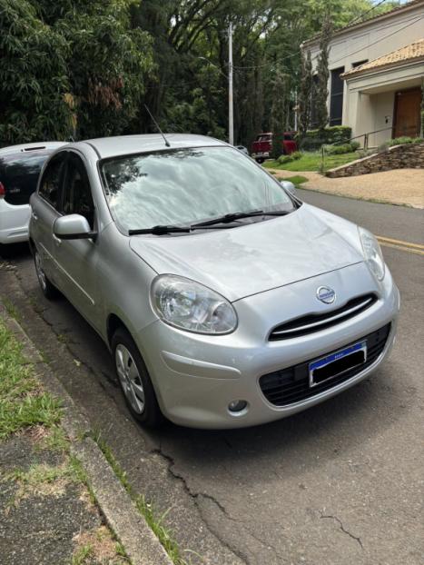 NISSAN March 1.6 16V 4P S FLEX, Foto 1