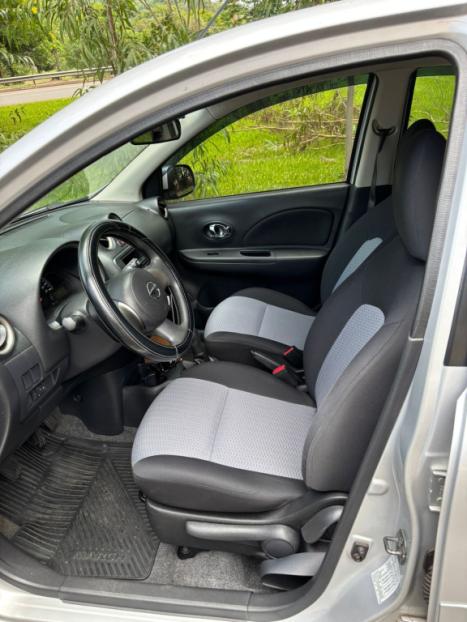 NISSAN March 1.6 16V 4P S FLEX, Foto 5