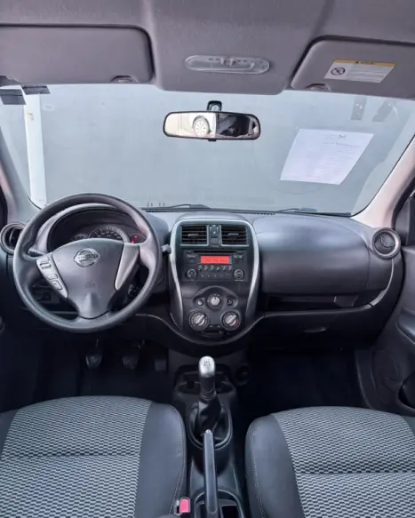 NISSAN March 1.6 16V 4P SV FLEX, Foto 8