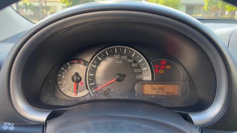 NISSAN March 1.6 16V 4P S FLEX, Foto 9