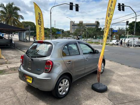 NISSAN March 1.6 16V 4P S FLEX, Foto 4