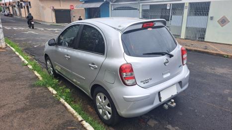 NISSAN March 1.6 16V 4P SV FLEX, Foto 6