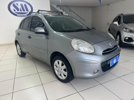 NISSAN March 1.6 16V 4P SV FLEX, Foto 4