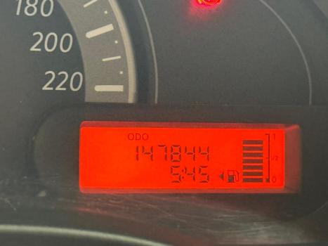 NISSAN March 1.6 16V 4P SV FLEX, Foto 14