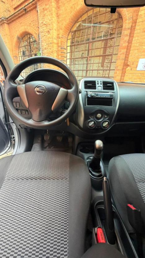 NISSAN March 1.6 16V 4P S FLEX, Foto 7